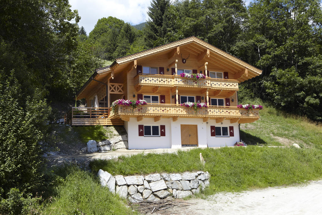 Naturdorf Oberkuehnreit นอยเคียร์เชน อัม โกรสเวเนดิเกอร์ ภายนอก รูปภาพ